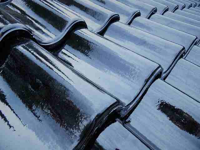 Asbestos Garage Roof Replacement: Costs and Grants 3 Asbestos Garage Roof Replacement Cost